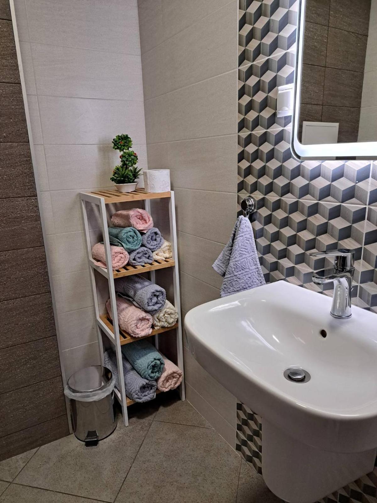 Апаратамент Deluxe1 Appartement Sveti Konstantin Buitenkant foto